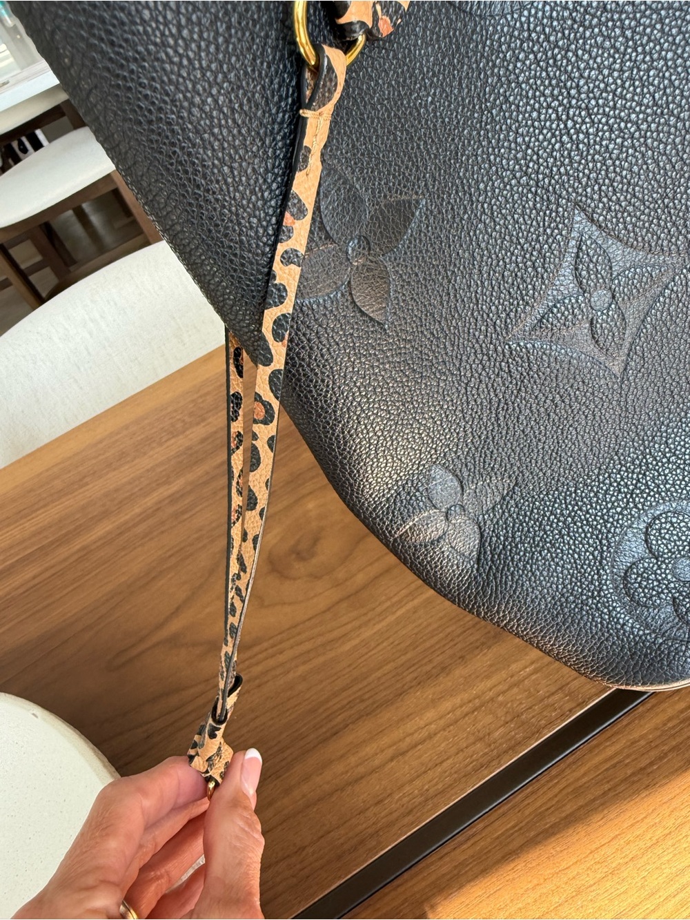 Louis Vuitton Wild at Heart Neverfull MM Black Monogram Tote - Picture 9 of 16